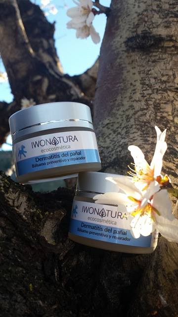 Balsamo de pañal ecologico de Iwonatura para prevenir y tratar la dermatitis del pañal en bebés