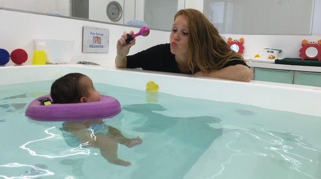maria-castro-con-bebe-baby-spa